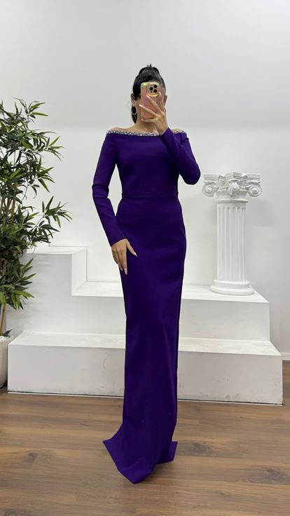 Mor Yaka İşlemeli Özel Tasarım Abiye Elbise